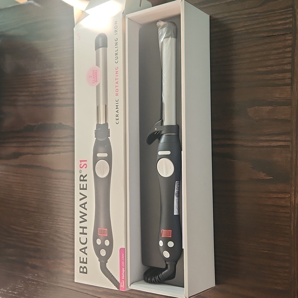 Beachwaver S1 Dual Voltage Ceramic Rotating Curling Iron - Picture 8 of 8